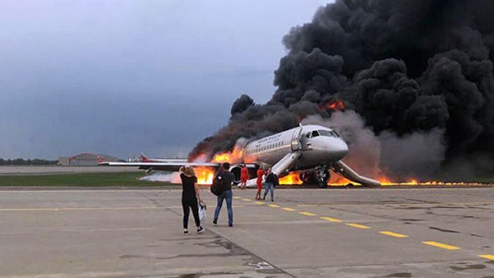 افزایش شمار قربانیان آتش‌سوزی هواپیمای سوپرجِت ۱۰۰ سوخو