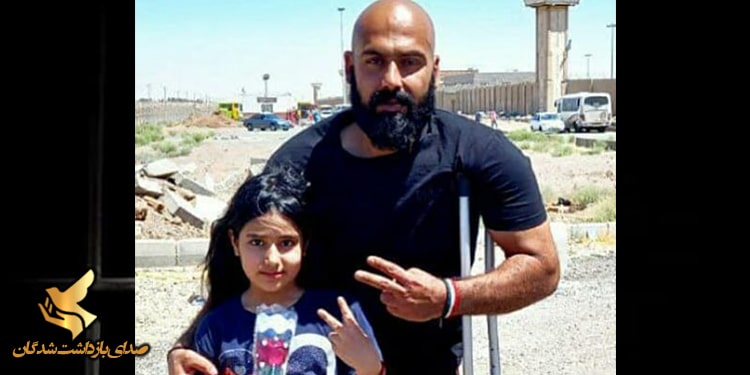 دیدار فعالان سیاسی و مدنی با خانواده خالد پیرزاده زندانی سیاسی