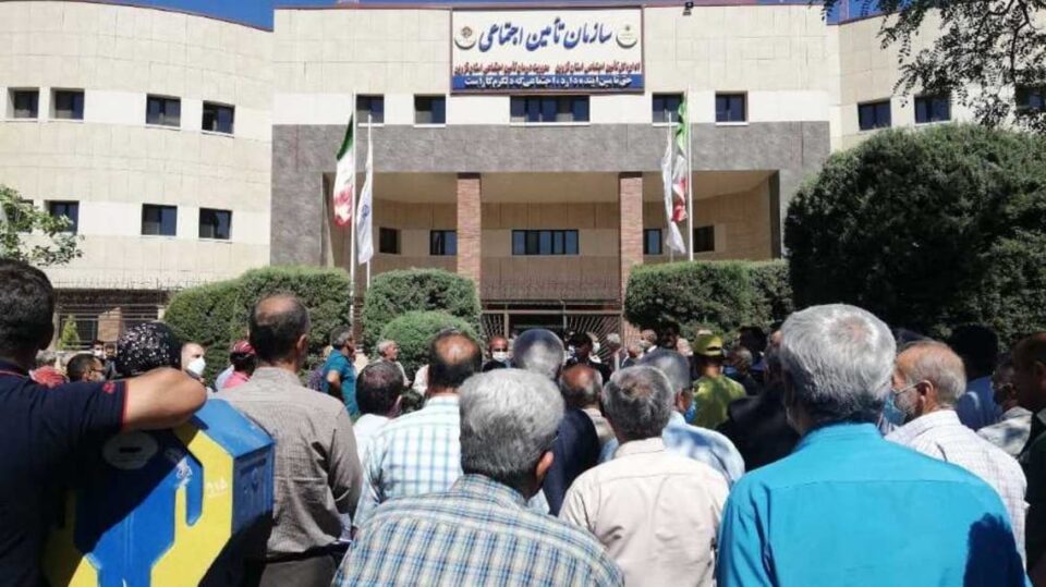 تجمع اعتراضی بازنشستگان تامین اجتماعی در شهرهای مختلف1
