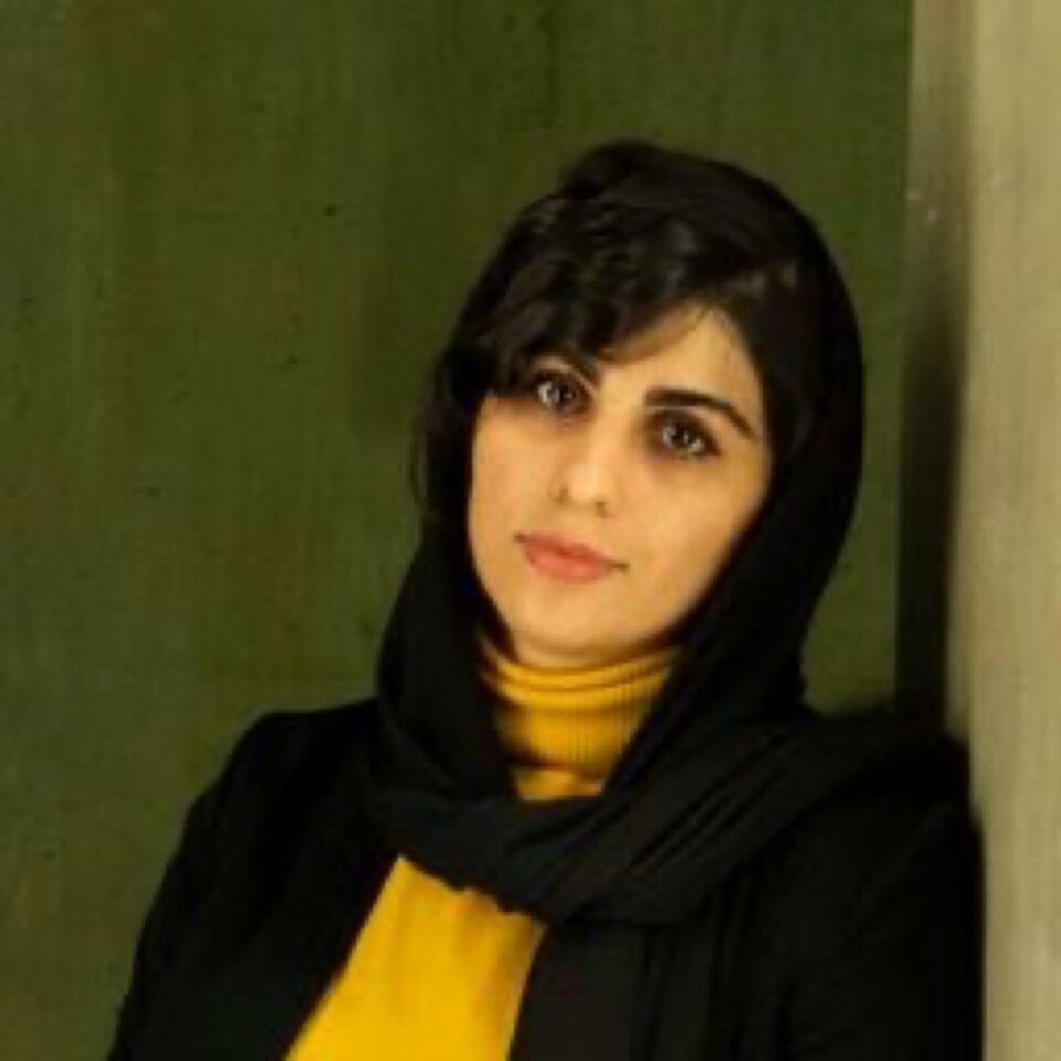 اعتراض به بی‌خبری از وضعیت سپیده رشنو 2