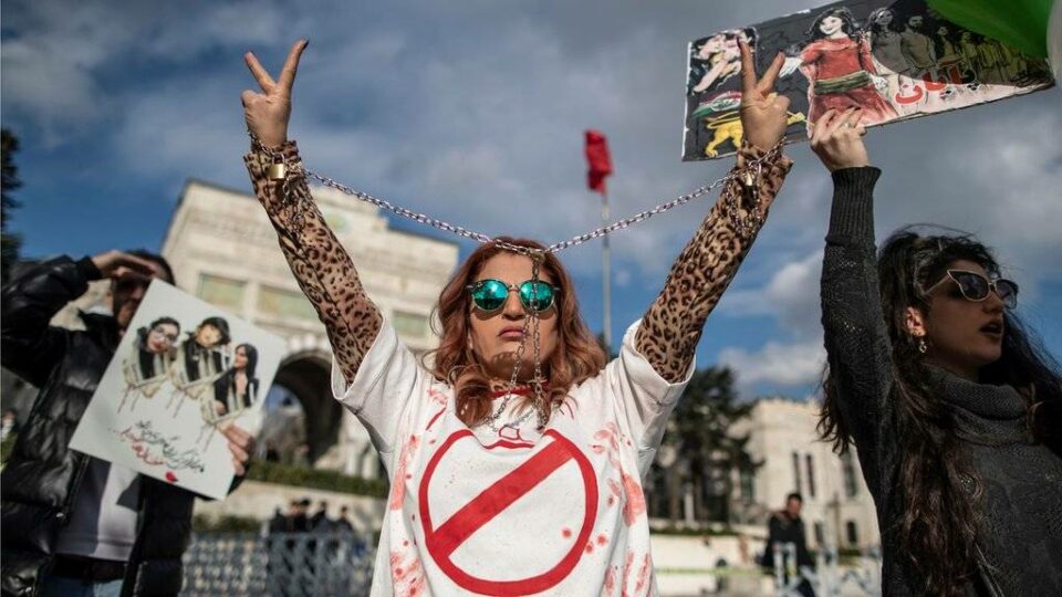 تداوم حمایتهای جهانی از خیزش انقلابی ایران