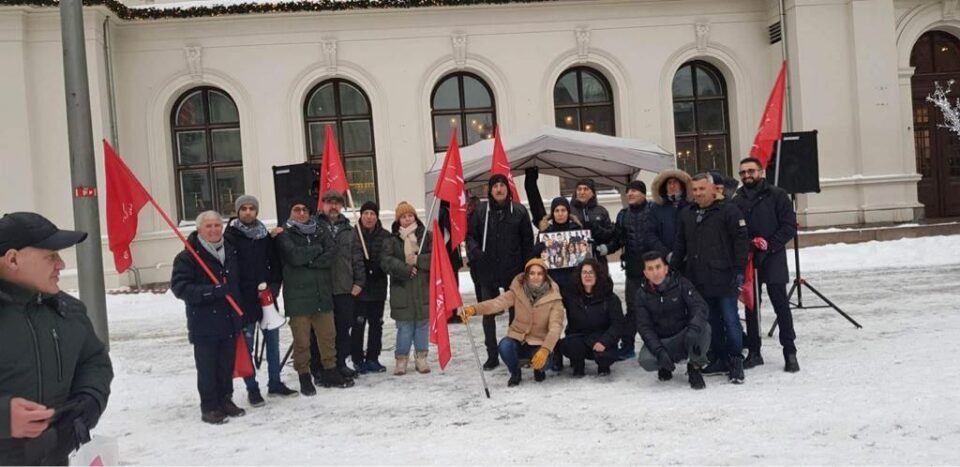 همبستگی ایرانیان سراسر جهان با ایرانیان داخل کشور