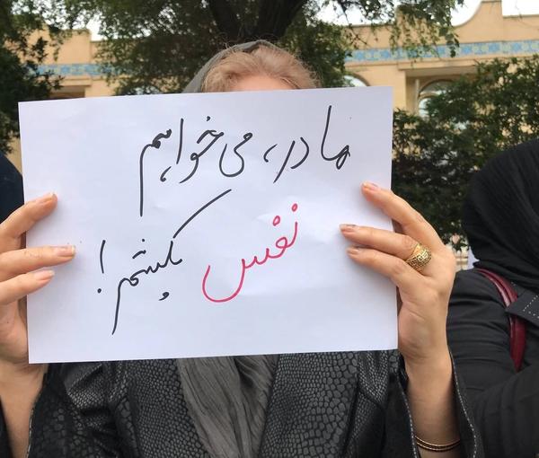 تداوم حملات شیمیایی به مدارس دخترانه شهرهای مختلف