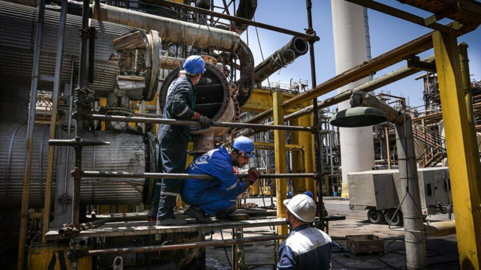 بازداشت ۸ فعال کارگری در منطقه پارس جنوبی