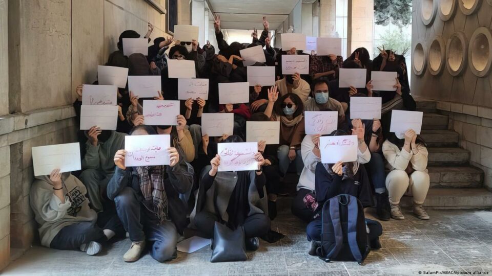 دانشجویان دانشگاه مدنی آذربایجان زیر فشار سرکوب1