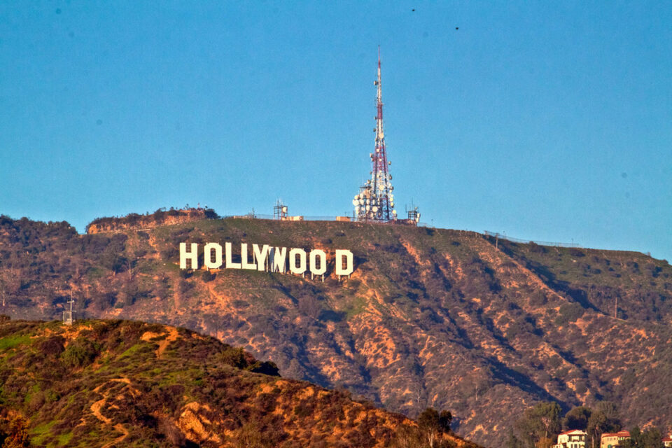 اعتصاب گسترده کارگران بخش سینمایی آمریکا