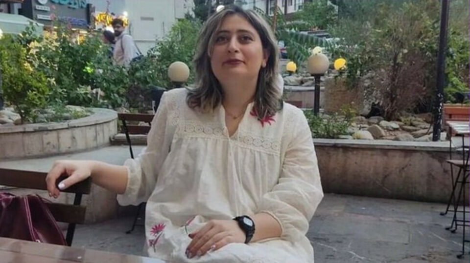 عدم آزادی عاطفه رنگریز از زندان شاهرود