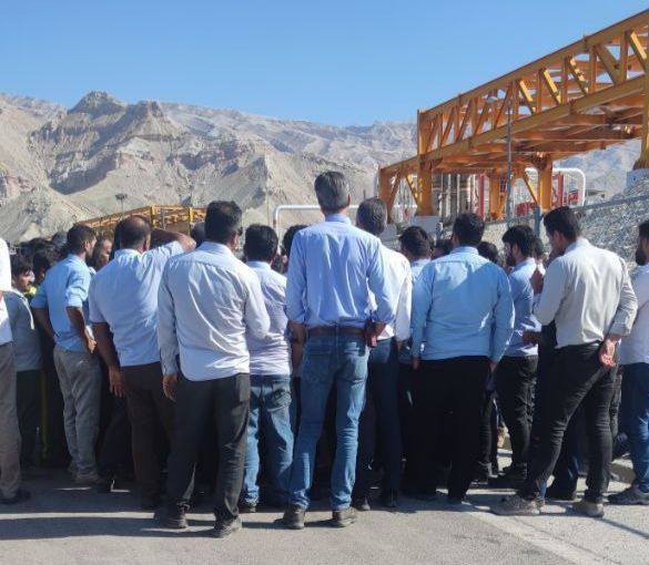 گردهمایی اعتراضی کارگران و کارکنان ارکان ثالث و مجتمع گاز پارس جنوبی1