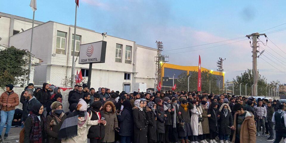 همبستگی بین‌المللی با کارگران کارخانه تولیدی اوزاک در شهر اورفای