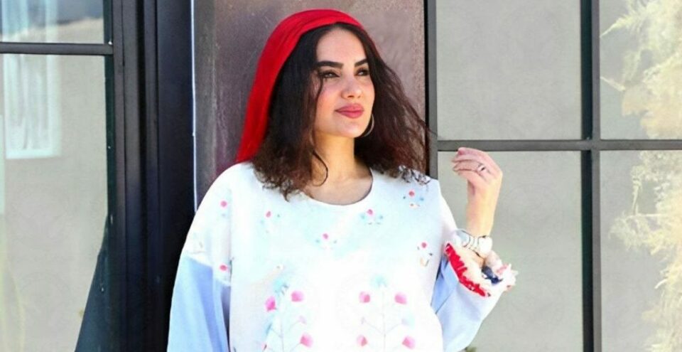 محکومیت زینب خنیاب‌پور به حبس
