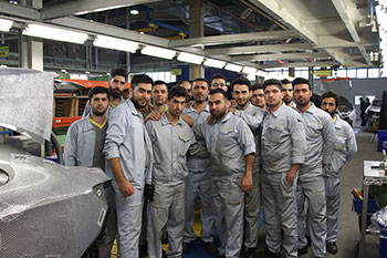 اعتصاب کارگران کارخانه بهمن موتور 1 اعتصاب کارگران کارخانه بهمن موتور2