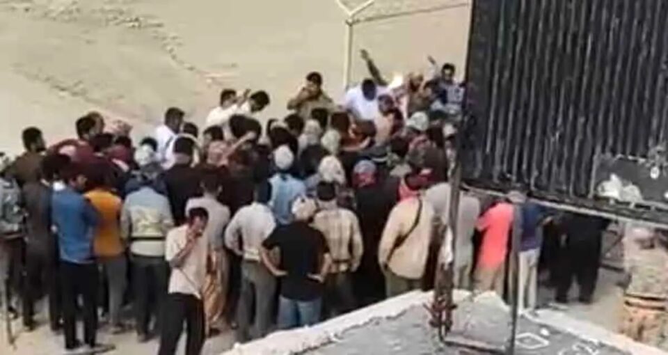 معوقات مزدی کارگران پروژه احداث مخازن ذخیره نفت جاسک