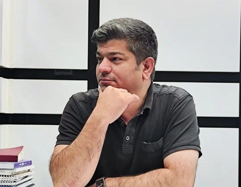 احضار دو شهروند اهل اذربایجان به دادسرای اوین