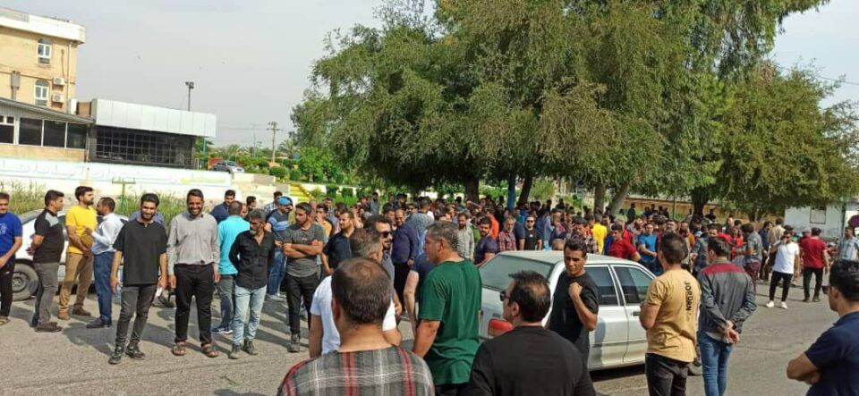 ادامه اعتراض کارگران بیکار شده کاغذ پارس طبیعت سلولز