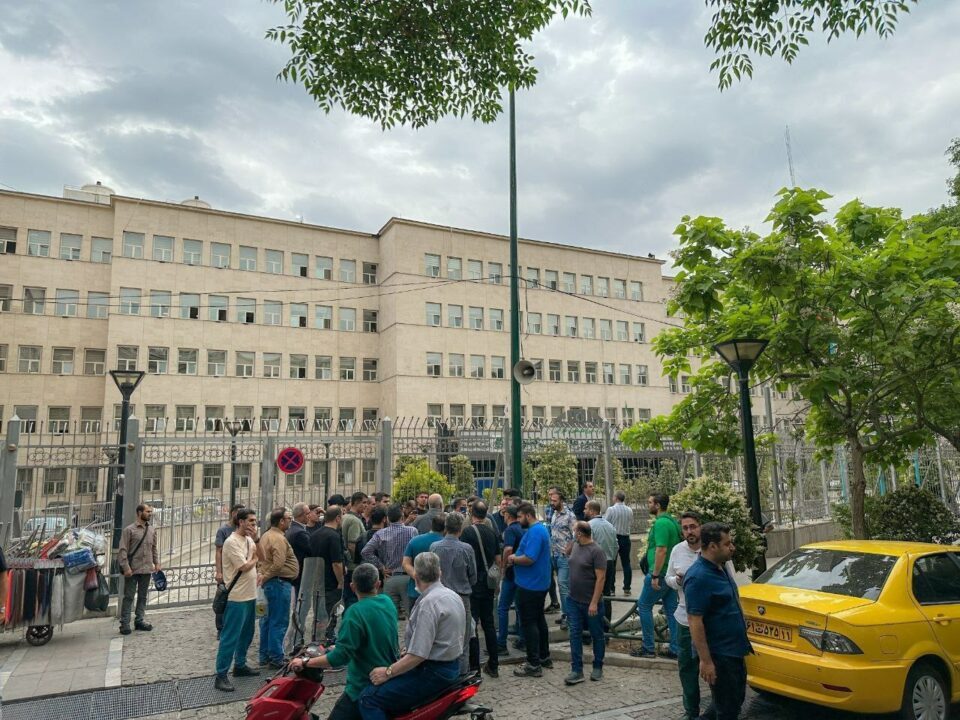 ادامه اعتصابات صنف لوازم آرایشی و بهداشتی در تهران1