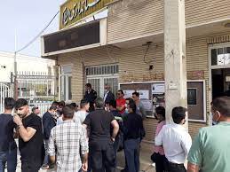 اعتراض کارگران پتروشیمی چوار ایلام 1 اعتراض کارگران پتروشیمی چوار ایلام1 3