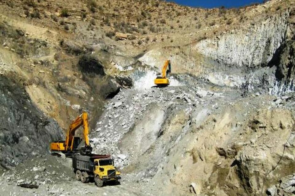نارضایتی شهروندان از فعالیت معدن طلای میرجاوه2
