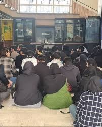 تداوم تحصن دانشجویان دانشگاه خواجه نصیر در پی مرگ امیرمهدی چگینی4