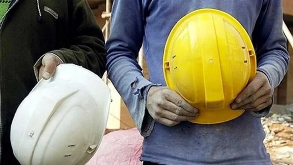 مرگ و مصدومیت 9 کارگر در سیرجان و اردبیل3