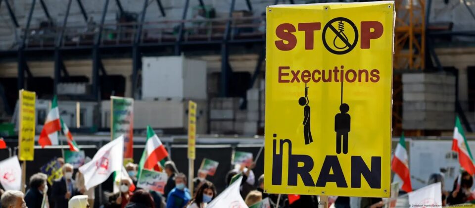 محکومیت صدور احکام اعدام توسط فعالین حقوق بشر ایرانی و آلمانی 1