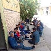 نارضایتی کارگران شهرداری طبس و شهرداری کوت عبدالله به معوقات مزدی4