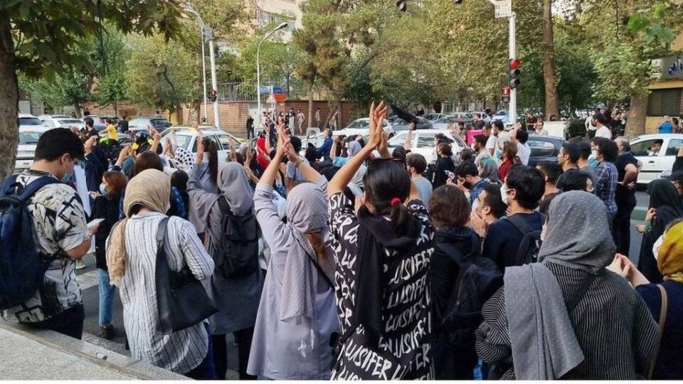 تجمع اعتراضی دانشجویان دانشگاه تهران 2