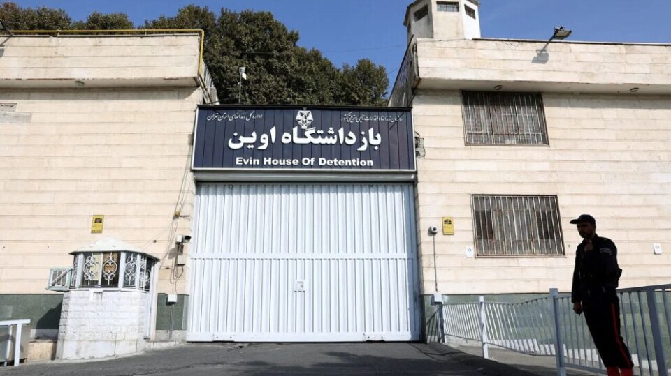تداوم بازداشت و بلاتکلیفی لیلا قلیخانی گنجه در زندان اوین