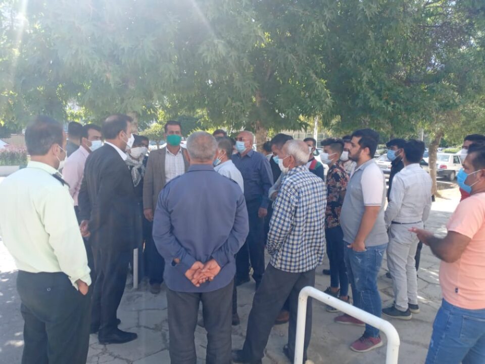 تجمع اعتراضی شهروندان جویای کار در گچساران2