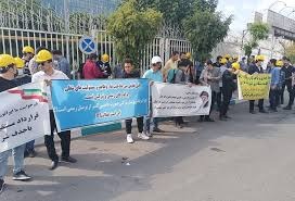 تجمع کارگران برق منطقه ای در مقابل وزارت نیرو در تهران3