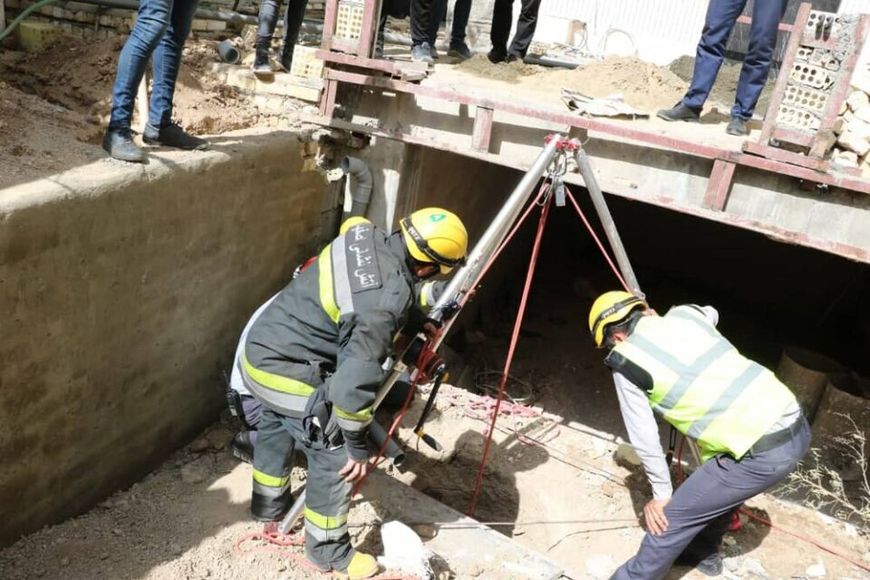 کشته و زخمی شدن 4 کارگر در تهران و مشهد