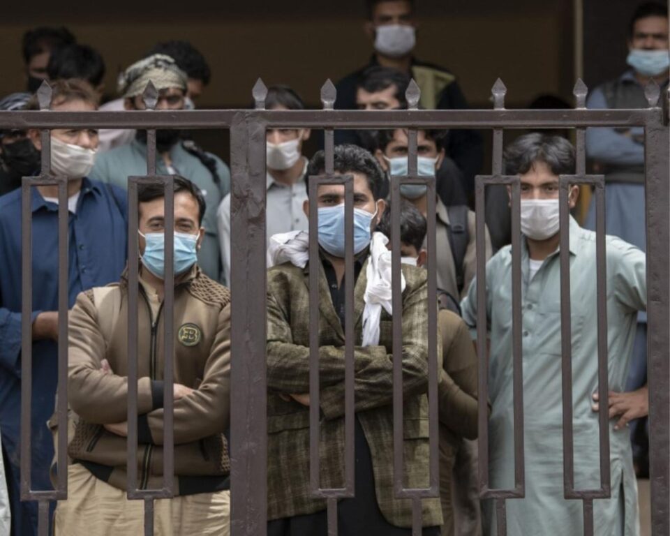 درخواست نهادهای بین المللی برای توقف اعدام شهروندان افغانستان در