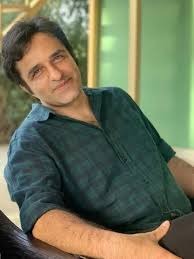 مرخصی یک‌ روزه ضیا نبوی برای آزمون دکتری و محدودیت‌ها علیه وی