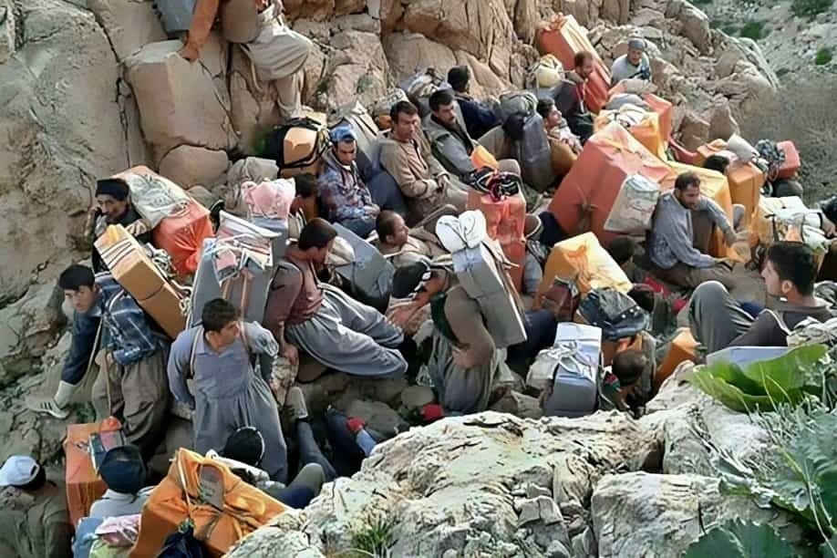 کشته و زخمی شدن پنج کولبر در پی تیراندازی در چهار روز نخست مرداد