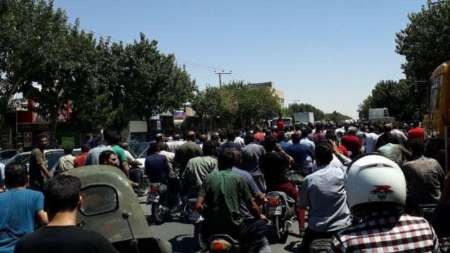 اعتراض کسبه اصفهان به  قطعی مکرر برق