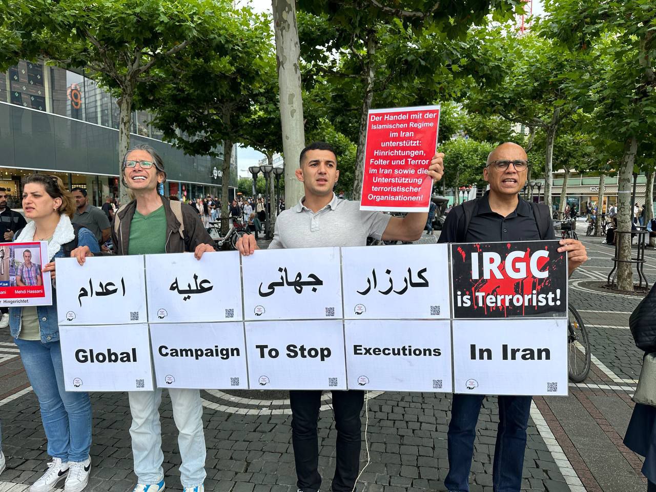 تظاهرات ایرانیان آزادیخواه در فرانکفورت علیه احکام ضدبشری اعدام