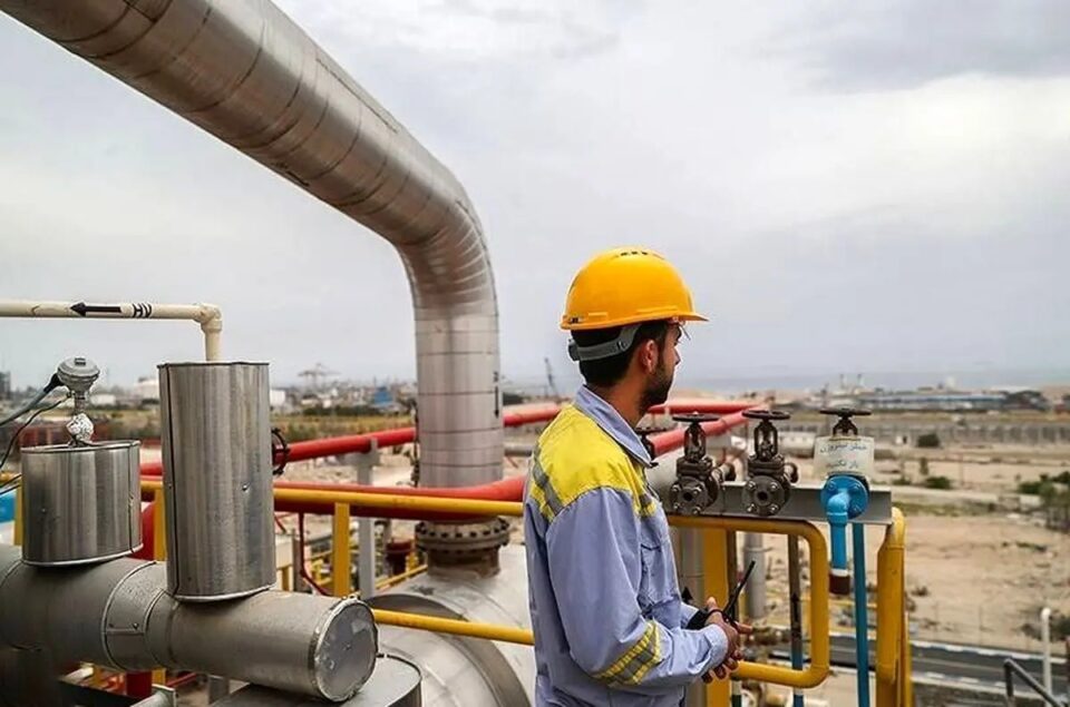درخواست کارگران پیمانکاری پتروشیمی جم برای ارتقای شغلی و مزدی1