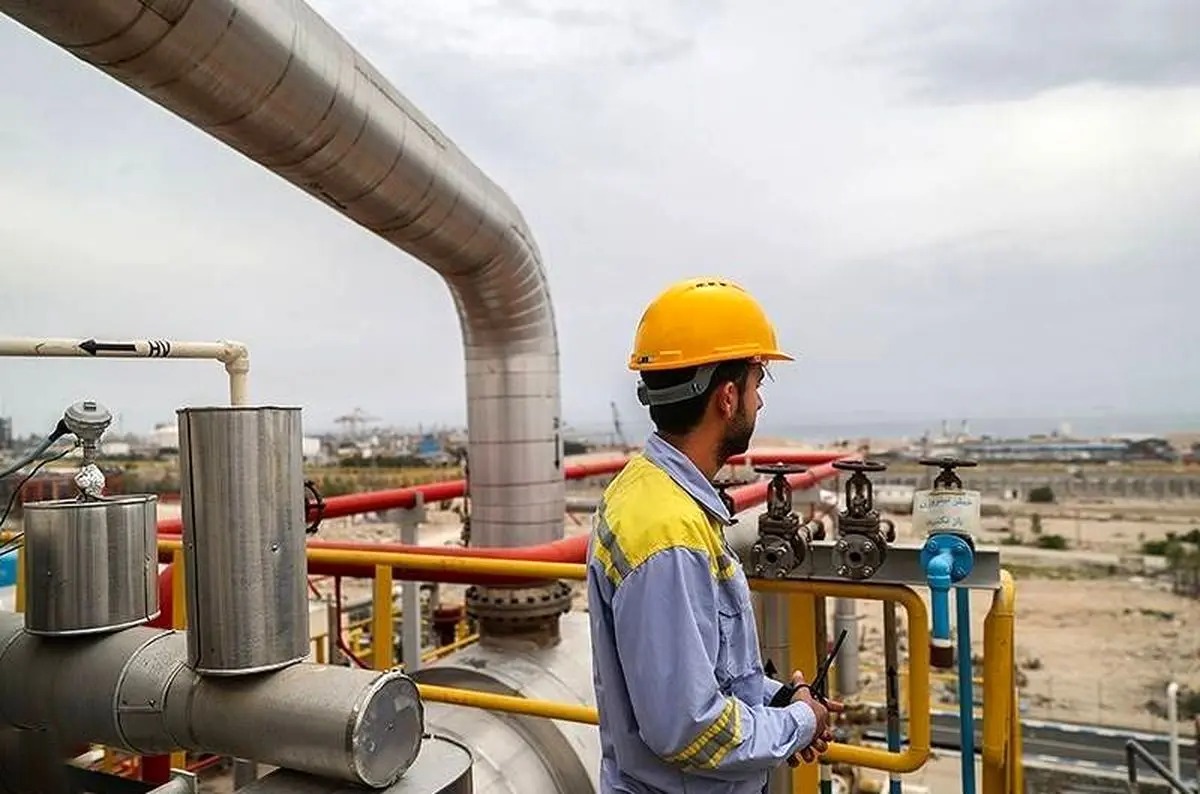 درخواست کارگران پیمانکاری پتروشیمی جم برای ارتقای شغلی