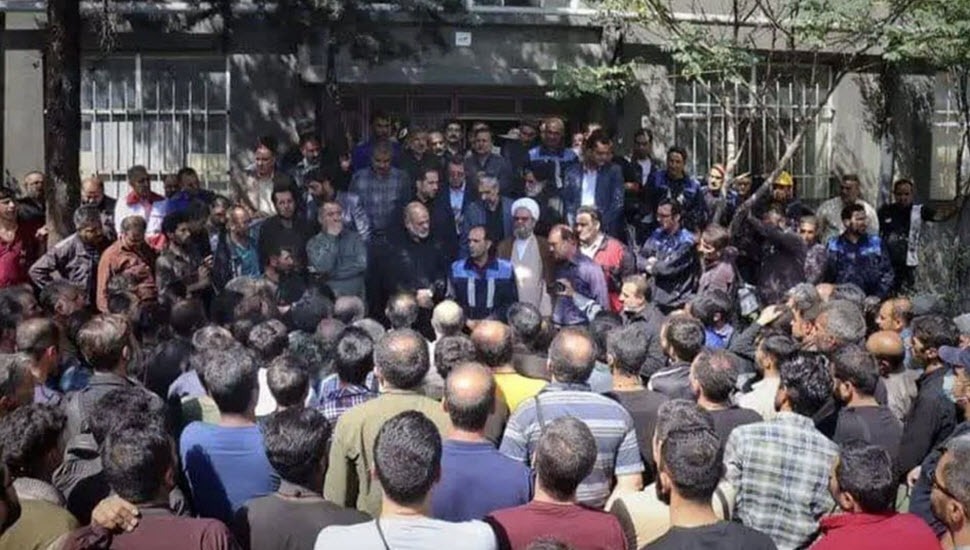 عدم پرداخت حقوق کارگران پتروشیمی سینا در چابهار