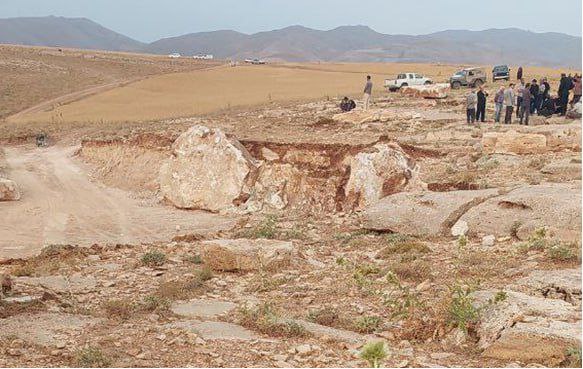 گردهمایی اعتراض اهالی روستای یلقون آغاج در تکاب