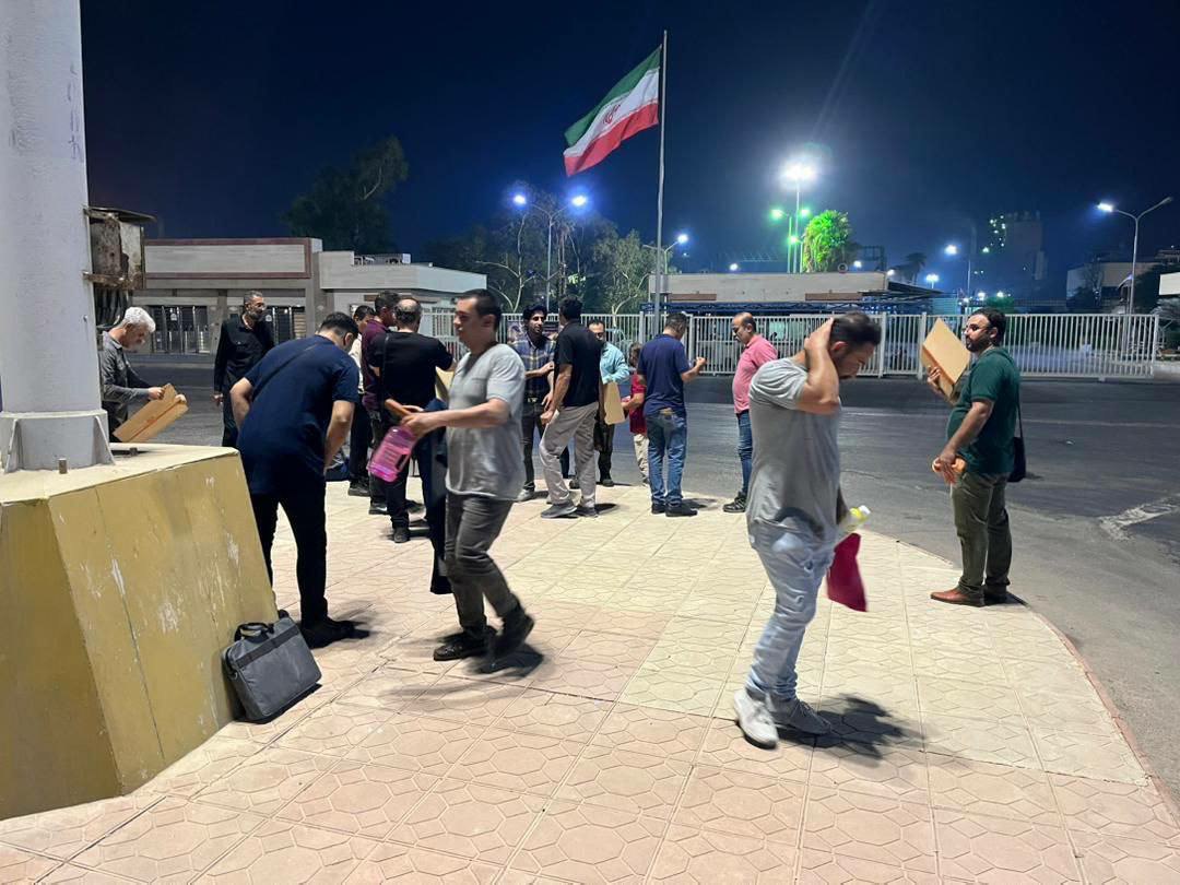 اخراج شبانه کارگران باسابقه در پتروشیمی رازی