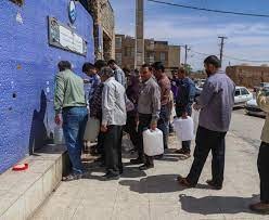 اعتراض شهروندان به قطعی‌های مکرر و بحران آب در فریدونکنار 1
