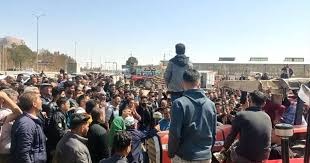تجمع اعتراضی کشاورزان و باغداران غرب اصفهان در اعتراض به بحران آب3