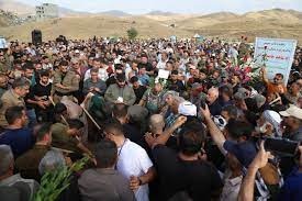 مراسم هفتمین روز درگذشت جان‌باختگان آتش‌سوزی آبیدر سنندج