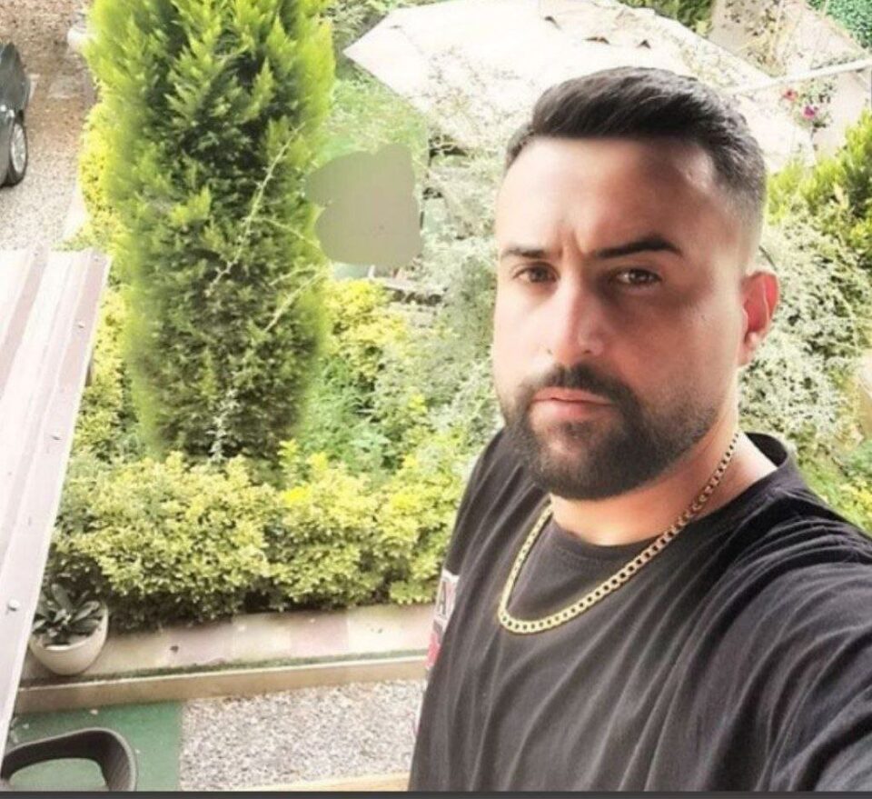 بلاتکلیفی ساسان خانزاده زندانی سیاسی در انتظار آزادی مشروط1