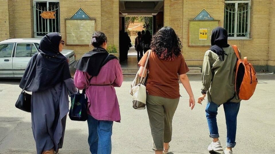 تهدید و تشدید محدودیت‌های پوشش در دانشگاه الزهرا1