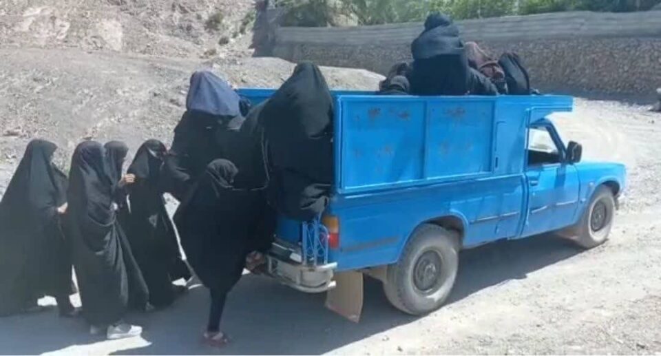 محرومیت دختران روستای گیران شهرستان فنوج از تحصیل1