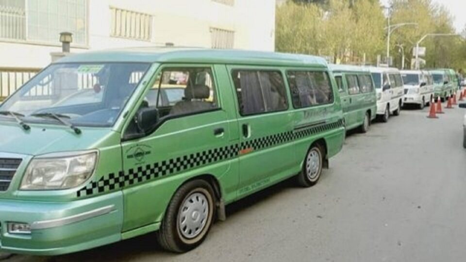 گردهمایی اعتراضی رانندگان ون‌های فرسوده در مشهد 2