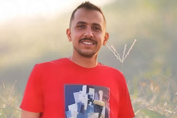 آزادی علیرضا کفایی از بازداشتی‌های پرونده اکباتان