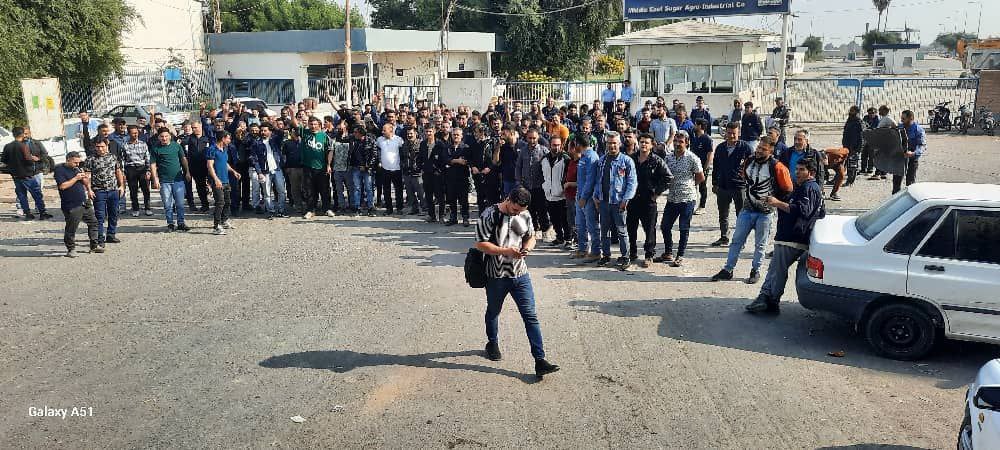 ادامه تجمع و اعتراض کارگران شرکت قند خاورمیانه شوش