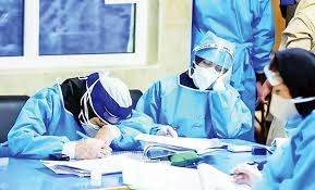 استمرار تجمع کادر درمان و پرستاران در کرمانشاه